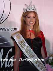 Miss Internet 2002, D  Hajj